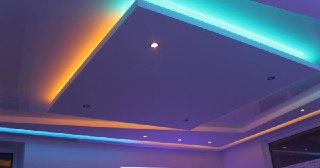 Натяжной потолок с подсветкой Осинники, цена от 2115 руб.